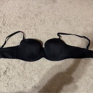 Victoria secret bra-can turn strapless